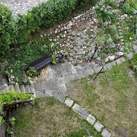 Safari House - Dom Podroznika Проживання в сім'ї